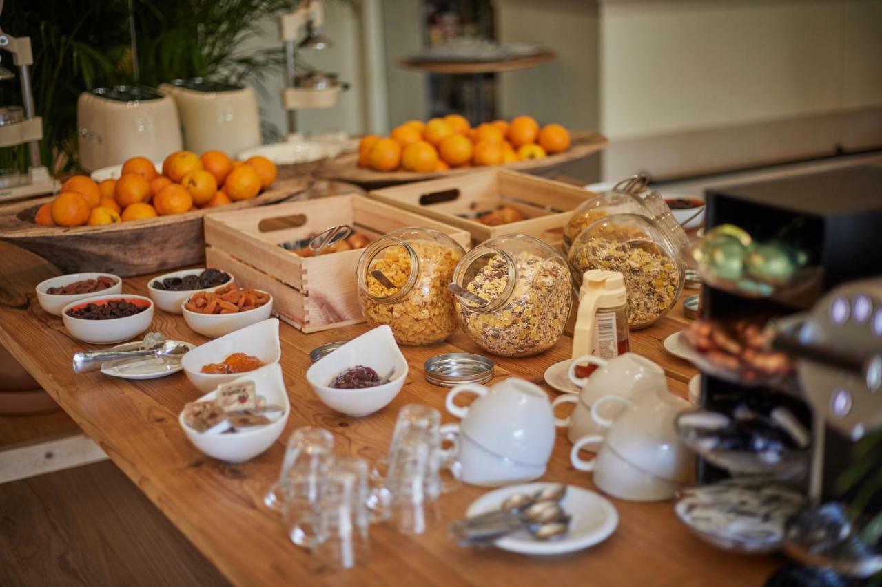 Mon Boutique Hotel Польенса Экстерьер фото